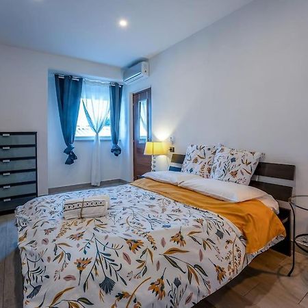 Appartamento Borgo Antico Paruzzaro Екстер'єр фото