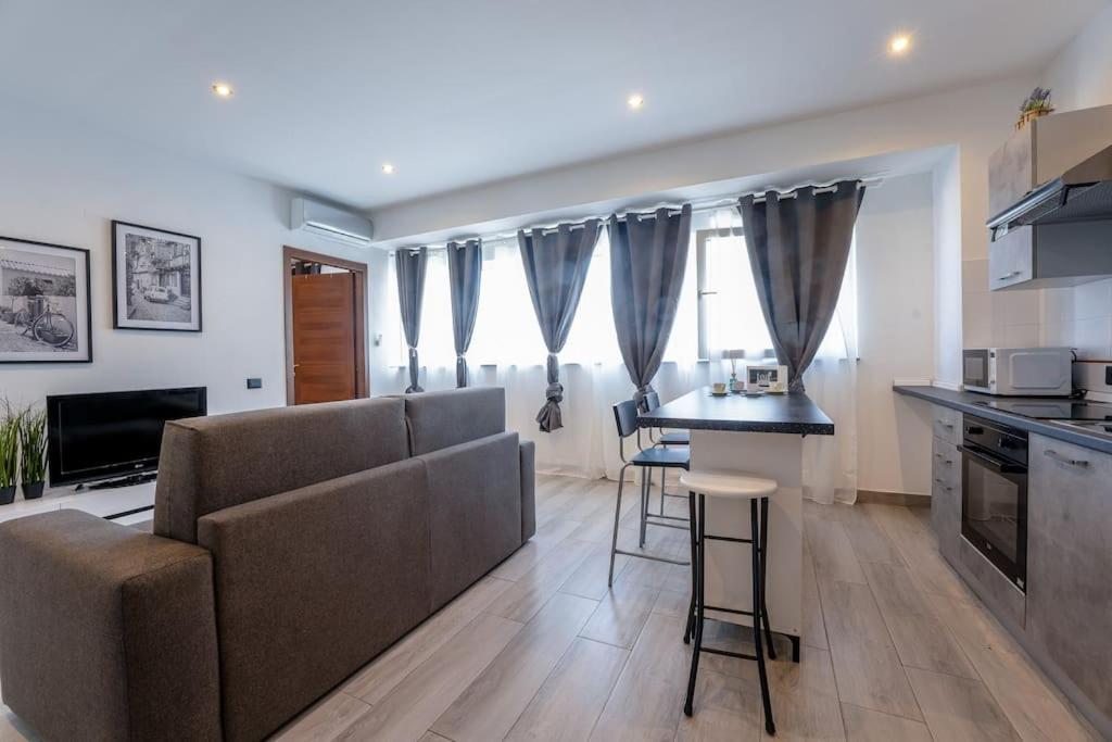 Appartamento Borgo Antico Paruzzaro Екстер'єр фото